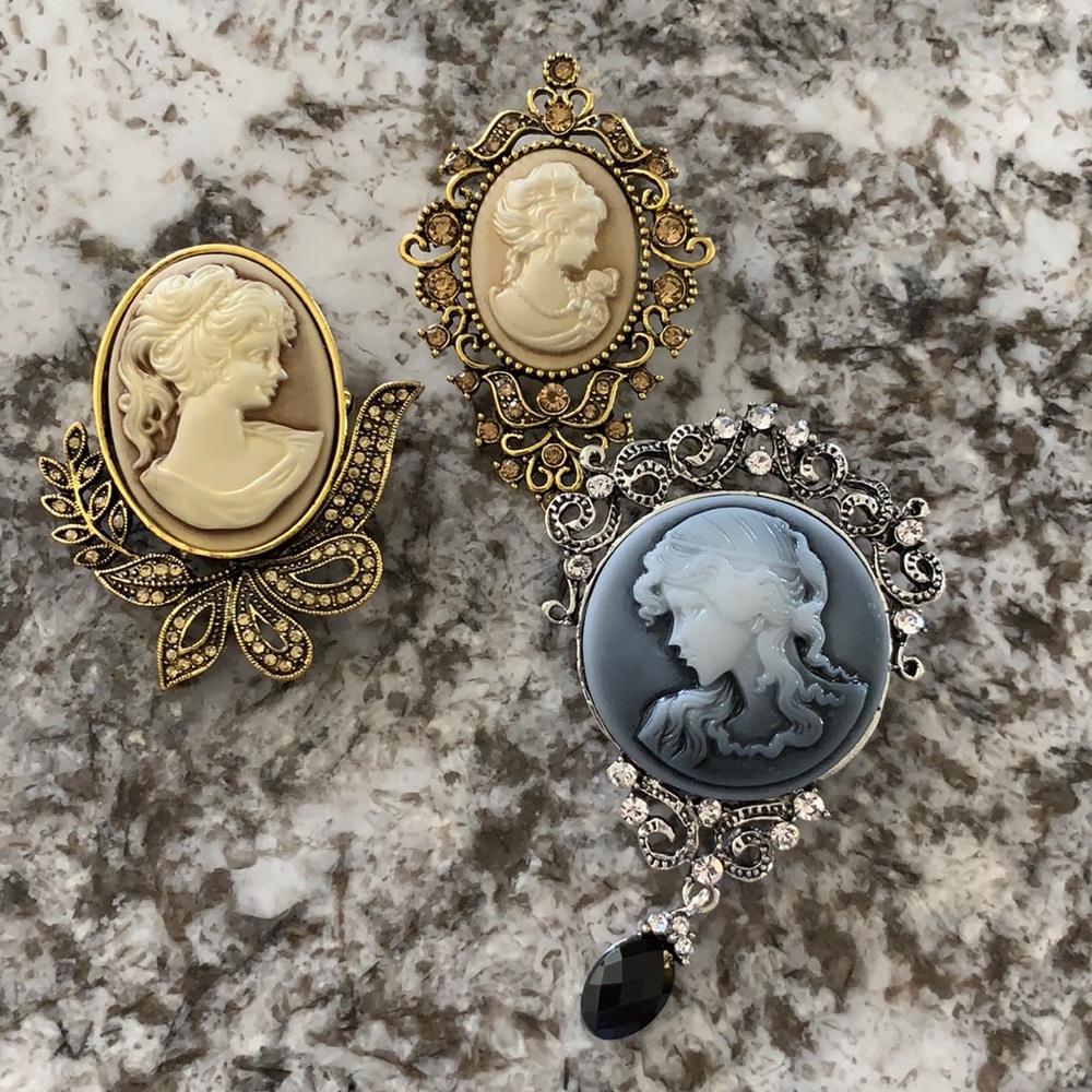 Vintage pins